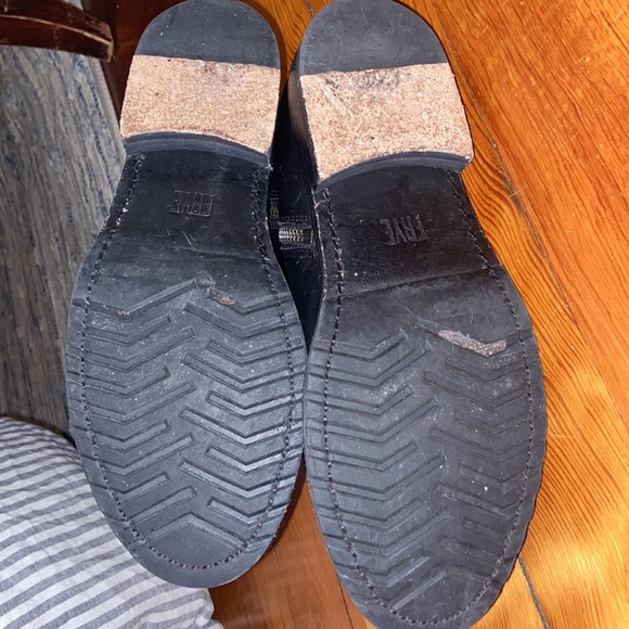 🌄Frye Veronica Boot🌄 - Picture 9 of 12